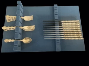 Reed & Barton Sterling TARA Flatware 40 Pieces - Picture 1 of 2
