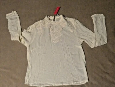 NEW Xhilaration Girls Small Ivory Cream L/S Antique Lace Collar Blouse Top NWT - Image 1 of 4