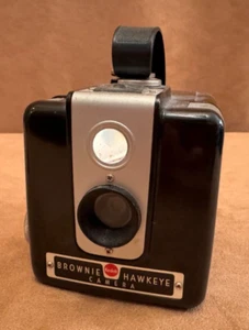 Vintage Antique Kodak Brownie Hawkeye Camera Untested - Picture 1 of 7
