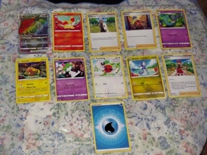 Pokemon lot - including Regidrago Rainbow VSTAR, - Picture 1 of 14