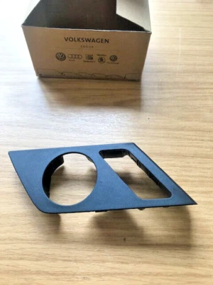 Volkswagen Caddy 2016-2020 - mirror + central locking switch surround trim - New - Image 1 of 4