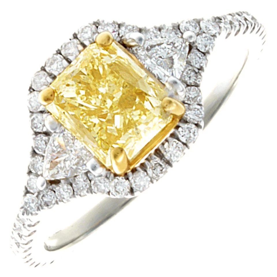 Elegante anillo de compromiso de diamantes amarillos de 2,55 quilates talla cojín en oro blanco de 18 k Foto 1 de 1