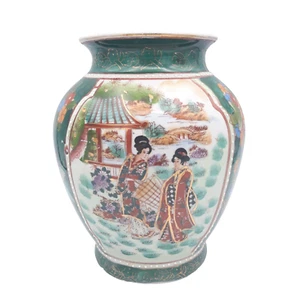 Vintage Satsuma Vase Hand Painted Geisha Girl Design Green Gilt Detailing Ornate - Picture 1 of 13