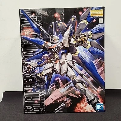 Bandai Hobby SEED Destiny Gundam Strike Freedom MG 1/100 Model Kit - Image 1 of 4