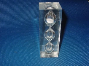 VINTAGE LUCITE 3 BUBBLES HOURGLASS TIMER 6" MID CENTURY MODERN RETRO 5 MINUTES - Picture 1 of 7