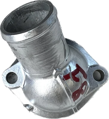 Boîtier thermostat Mazda F8 1,8cc carburateur SOHC 8 soupapes occasion - Photo 1/4