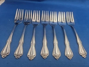 Lot of 7 Oneida ARBOR ROSE / TRUE ROSE Stainless Salad Forks 6 1/4" - Picture 1 of 6