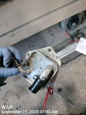 TRANSMISSION OIL COOLER 255605LJ004 2015 HONDA CR-V - Image 1 of 4