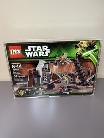 LEGO Star Wars: Duel On Geonosis (75017) new sealed with acrylic case