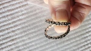 Lois Hill clasp hoop Earings - Picture 1 of 14