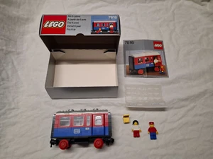 LEGO Trains: Passenger Coach (7818) - Neuwertig - Bild 1 von 2