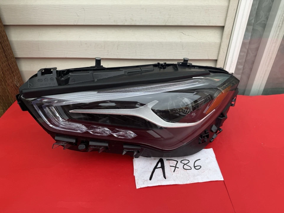 2024-2025 MERCEDES-BENZ CLA-CLASS CLA250 CLA35 AMG  LEFT LED HEADLIGHT OEM 786 - Image 1 of 4