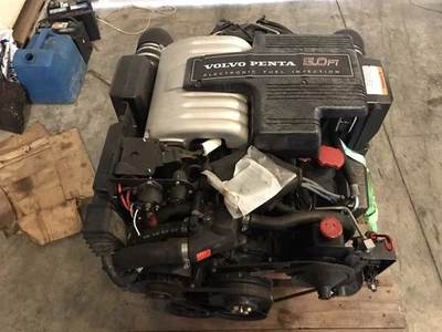 Морской двигатель Volvo Penta 5.0 Fi 302 V8 Ford готов к падению соли 361 час  - Изображение 1 из 4