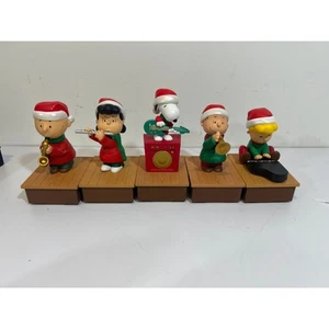 Hallmark 2011 Peanuts Christmas Wireless Band Set Of 5 Tested Works Linus - Picture 1 of 10
