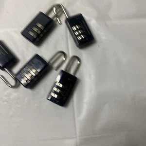 MASTER 646D ZURÜCKSETZBAR 3 ZAHLEN KOMBINATIONSVORHÄNGESCHLOSS Menge 5 - Bild 1 von 8