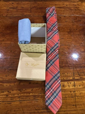 Nuevo en caja Corbata Original Pingüino Rojo Cuadros Para Hombre 100% Algodón Delgada 2.5” con Pañuelo Foto 1 de 4