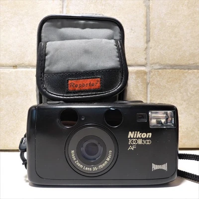 Nikon Zoom 300AF PANORAMA Fotocamera Analogica Compatta Vintage 35mm Point&Shoot - Immagine 1 di 4