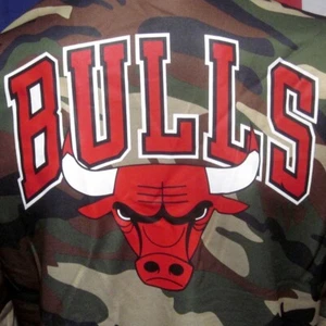 CHICAGO BULLS military basketball NBA med track-jacket w/ camouflage - Picture 1 of 6