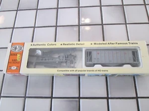 tolva cubierta con-cor CANADIAN DOUGHNUT CO. coche escala HO - Imagen 1 de 5
