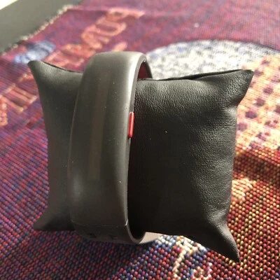 Under Armour htc Activity Tracker Wrist Band w/ Adjustable Band - Untested - Image 1 of 4