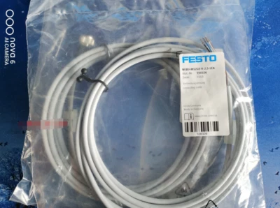 1PC New Festo NEBU-M12G5-K-2.5-LE4  550326  Connect Cable Brand - Image 1 of 3