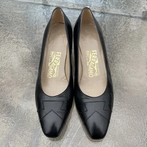 Vintage Salvatore Ferragamo Black Leather Heels Size 7-1/2 B Lizard Skin on Toe - Picture 1 of 17