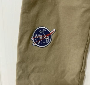 Boys Hurley Joggers Beige Pants LARGE W/Nasa Emblem 10-12 Worn Once - Picture 1 of 6
