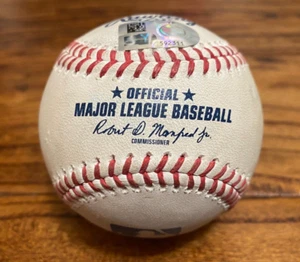 Mariners v Giants Game Used Baseball 7/4/2023 Keaton Winn to AJ Pollack Hit Foul - Bild 1 von 5