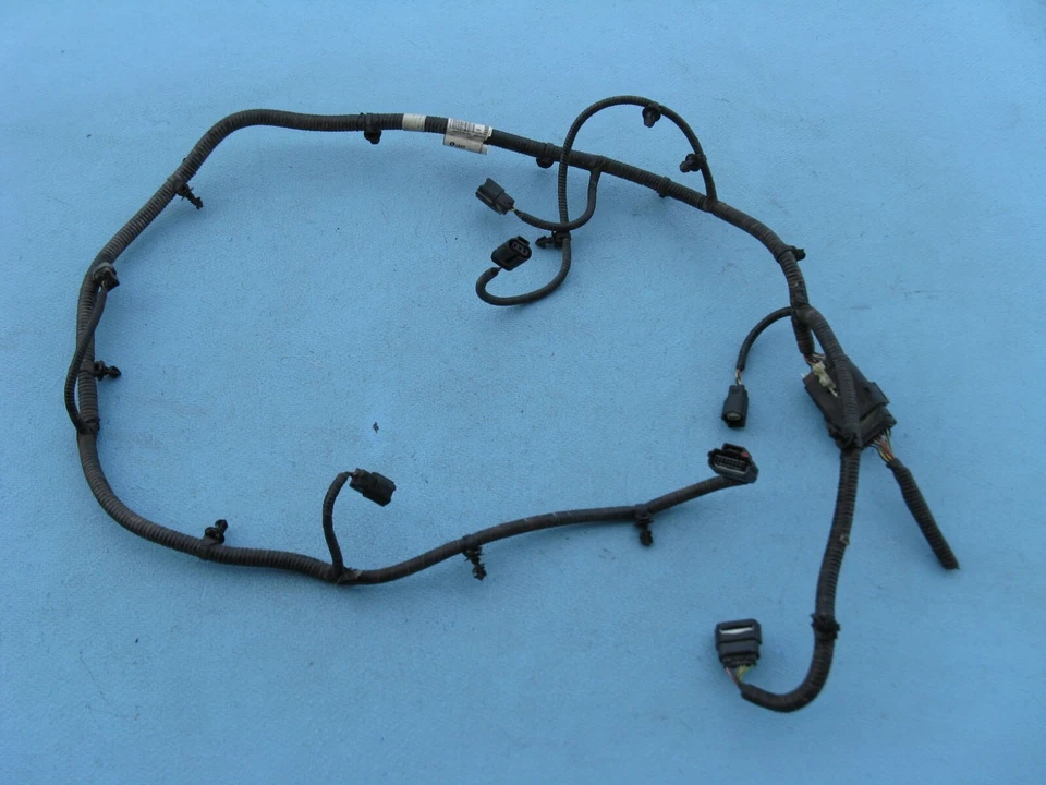 14 15 16 凯迪拉克 ELR 后置发动机公园辅助传感器线束 23142452 — 第 1/3 张图片