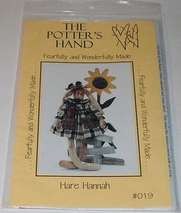 The Potter's Hand #019 Hare Hannah This Bunny Will Warm Your Heart Tina Goecks - Picture 1 of 4