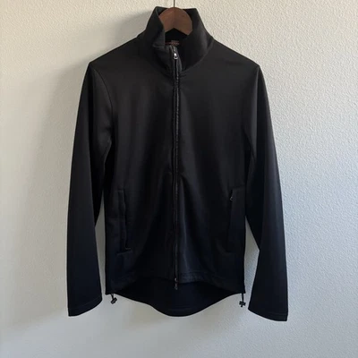 Легкая мужская куртка на молнии PRADA с красной вкладкой размер Small - Изображение 1 из 4