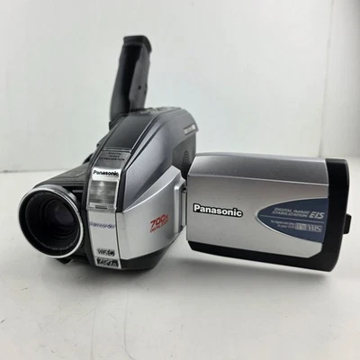 Panasonic VHS-C Palmcorder PV-L352D w/Battery, Parts Only - Image 1 of 4