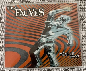 The Fauves – Medium Pacer - Picture 1 of 2