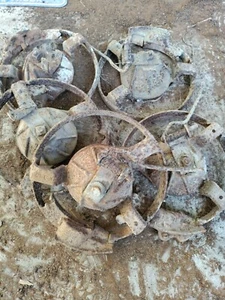 Cotton Bottom for International Harvester Combination Hopper - Picture 1 of 3