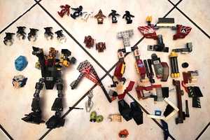 LEGO BIONICLE LOTTO MISTO VINTAGE ARMI MASCHERE MINI ECC.... - Afbeelding 1 van 6