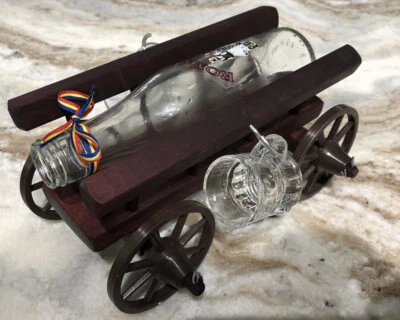 Румынский держатель для бутылок: TUICA: Car De Boi: рюмки  - Изображение 1 из 3