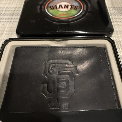 San Francisco SF Giants Embossed Black Leather Bi-Fold Wallet Cover