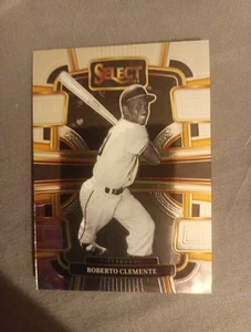 Panini Select 2024 - Concourse Roberto Clemente #55 Silver Prizm - Imagen 1 de 2
