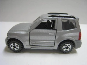 Mitsubishi Pajero 710 n1 - Picture 1 of 4