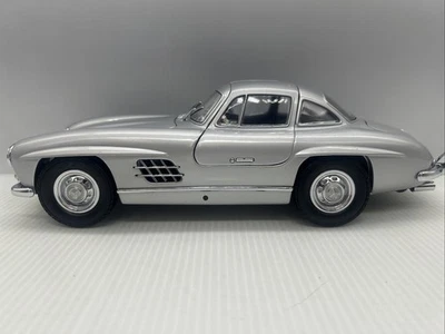 Mercedes-Benz 300SL Gullwing Silver 1/18 Kyosho 1954 jm 08091S ¡RARO!! Foto 1 de 4