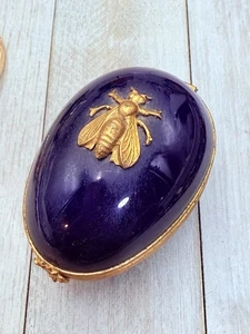 Caja de baratijas Limoges hecha para Neiman Marcus Bug - Imagen 1 de 3