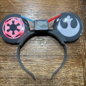 Rare Disney Parks Star Wars Lightsaber Light Up Mickey Ears Headband Kids - Picture 1 of 9