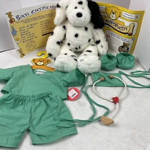Certificado de nacimiento Talking Build a Bear médico cirujano Oufit perro manchado estetoscopio - Imagen 1 de 7