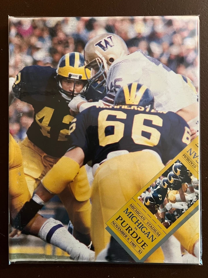 NOVEMBER 9, 1985 PURDUE AT MICHIGAN FOOTBALL PROGRAM - VERY GOOD CONDITION - Image 1 of 1