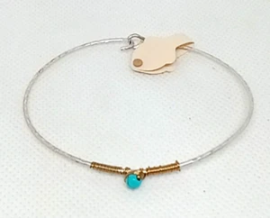 Armband rund dünne Form mit Stein befestigt - Bild 1 von 4