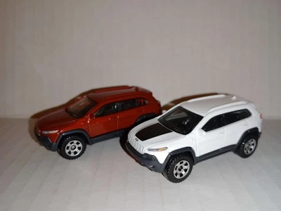  Matchbox  2014 Jeep Cherokee Trailhawk  White & Red lot of 2 - Image 1 of 4
