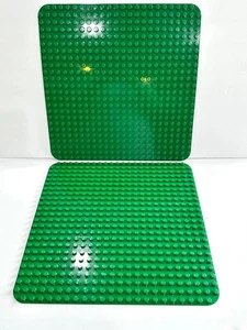 Lego Duplo groß 15"x15" grün Gebäude Grundplatte 2er Set - Bild 1 von 10