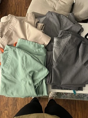 Figs Technical Collection Women's Scrub Set Lot of 4 SZ S Tops M Pants - Image 1 of 4