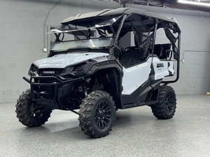 2021 Honda Pioneer 1000-5 Deluxe - Picture 1 of 16