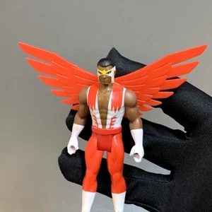 Figura de acción Kenner retro colección juguete 3,75" Marvel Legends Marvel's Falcon - Imagen 1 de 4